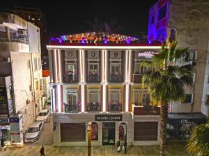 ambasador hotel