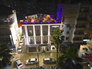 ambasador hotel