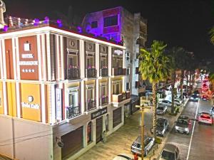 ambasador hotel