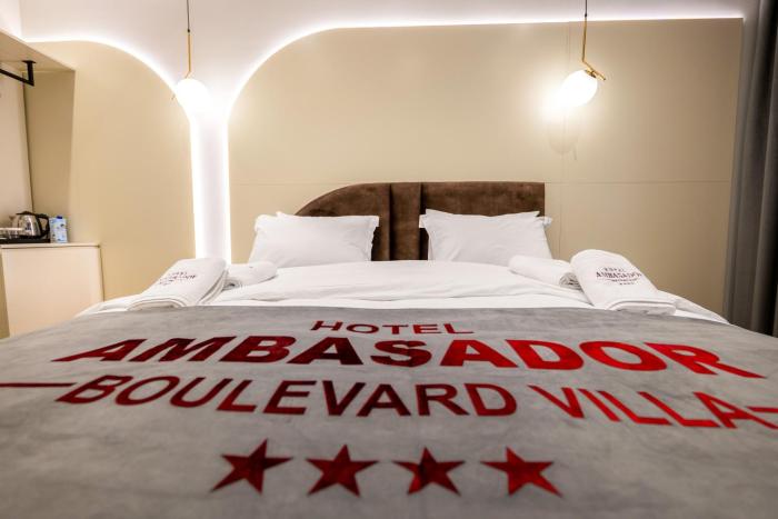 ambasador hotel