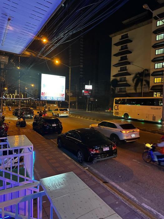 magnifico inn pattaya