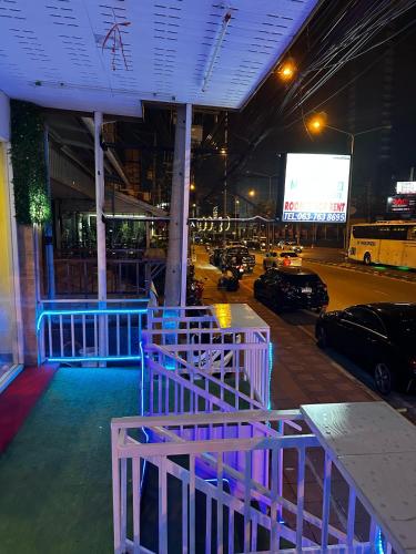 magnifico inn pattaya