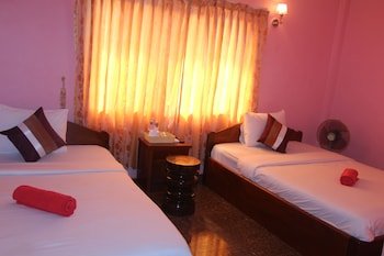 Sam So Guesthouse,Angkor National Museum>>Siem Reap,4 star