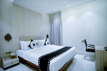club house hotel ayodhya