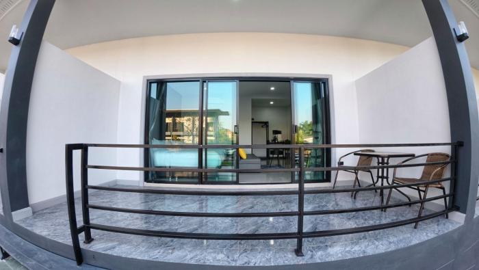 hillside premium hotel