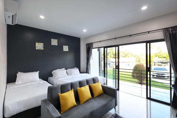 hillside premium hotel