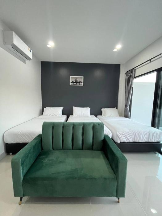 hillside premium hotel