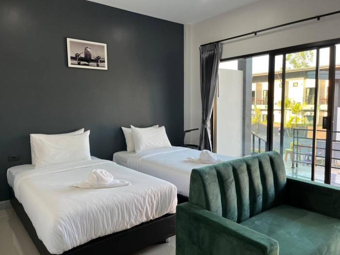 hillside premium hotel