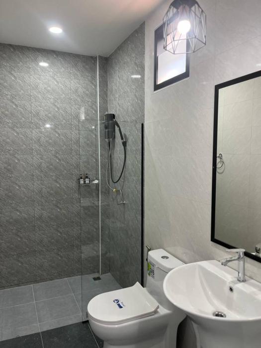 hillside premium hotel