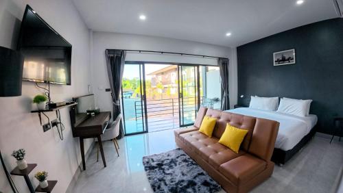 hillside premium hotel