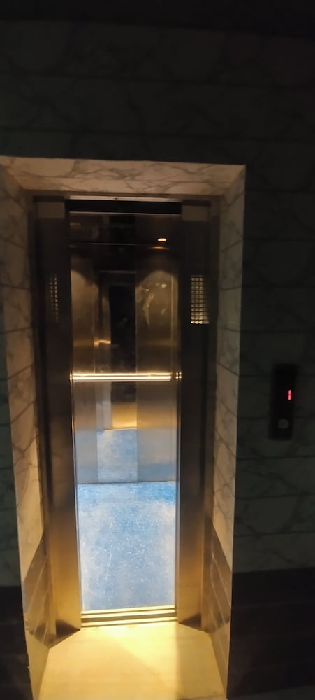 baba ramdev hotel and restaurant