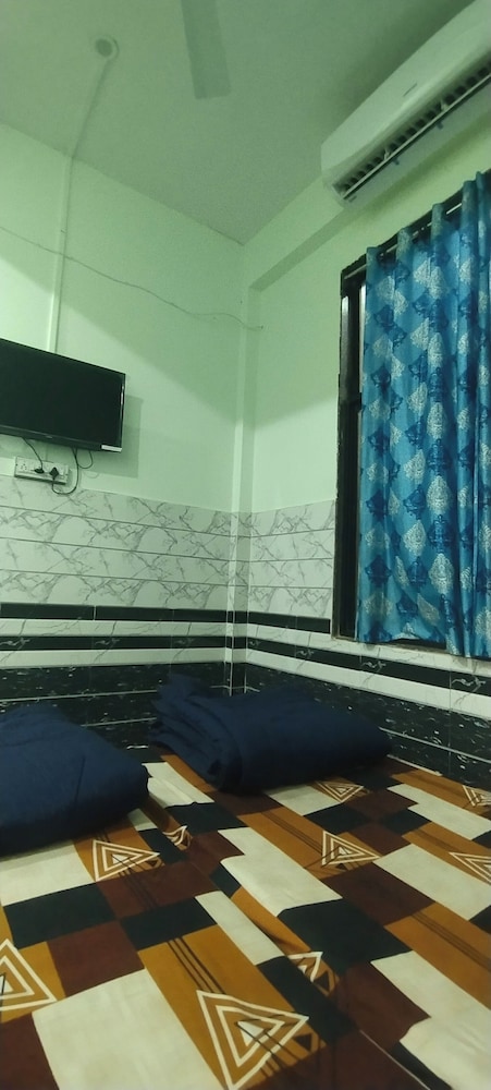 baba ramdev hotel and restaurant