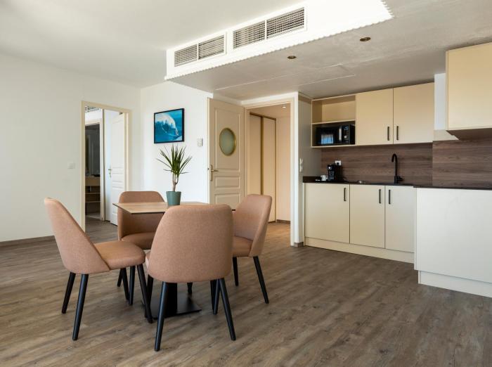 residence cap winston