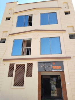 Hotel Ayodhya Bhwan,,2 star