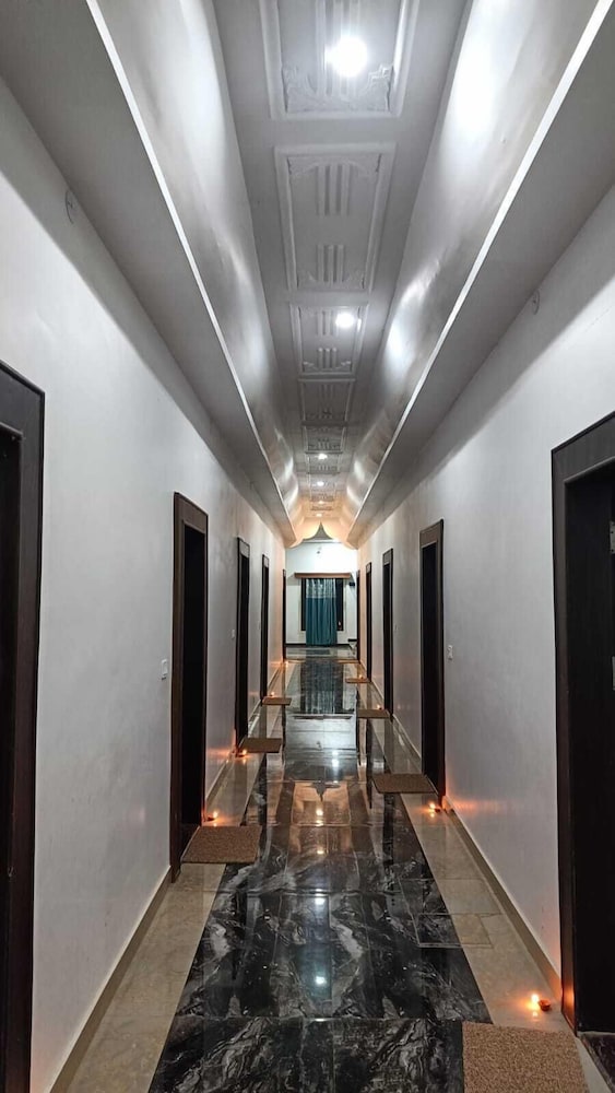 khajuraho holiday resorts