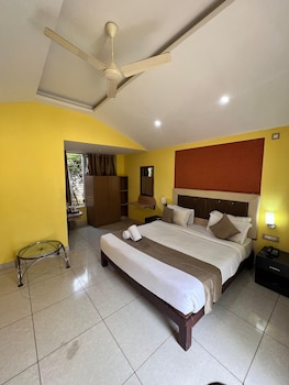 plumeria resort