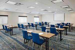 holiday inn express and suites bridgeport by ihg