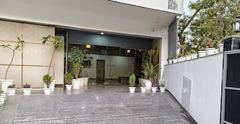 luxe 8 stayz