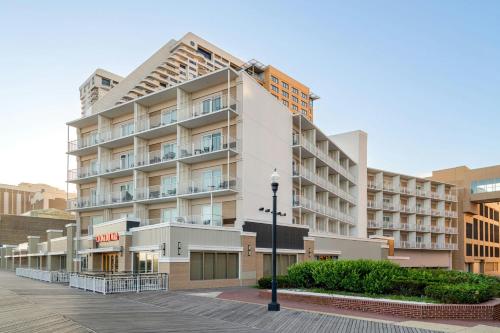 the seahaus hotel atlantic city a tribute portfolio hotel