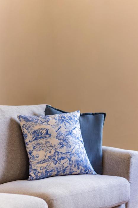 iconic regency by stellar alv