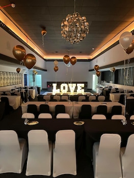 The Hardgate House Hotel,,2 star