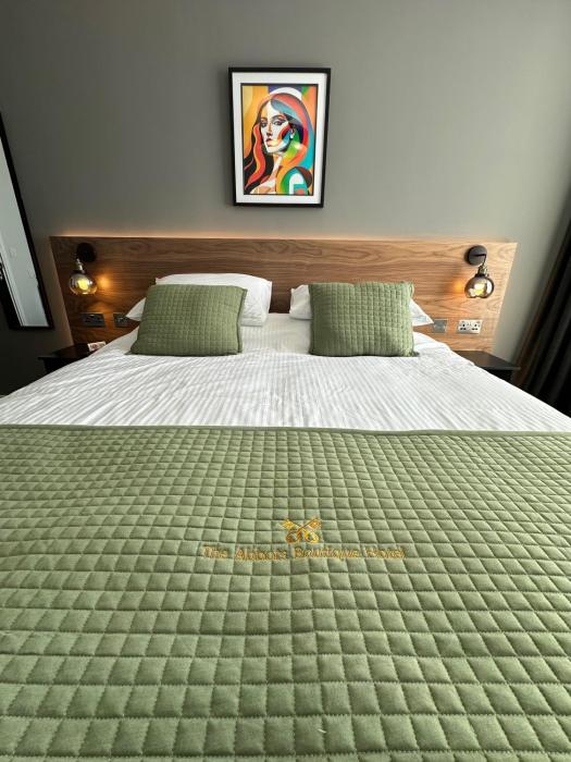 the abbots boutique hotel