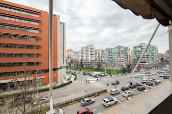 Tirent Apartment-Spacious 2-Bedroom Stay In Delijorgji Tirana,,3 star
