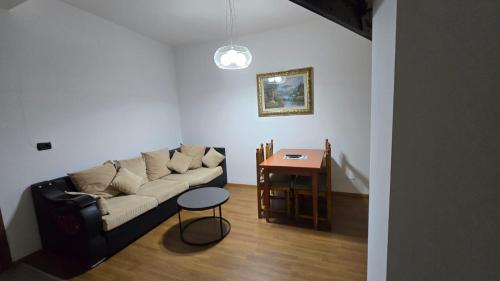 tirent apartment cozy 2 bedroom stay in don bosko