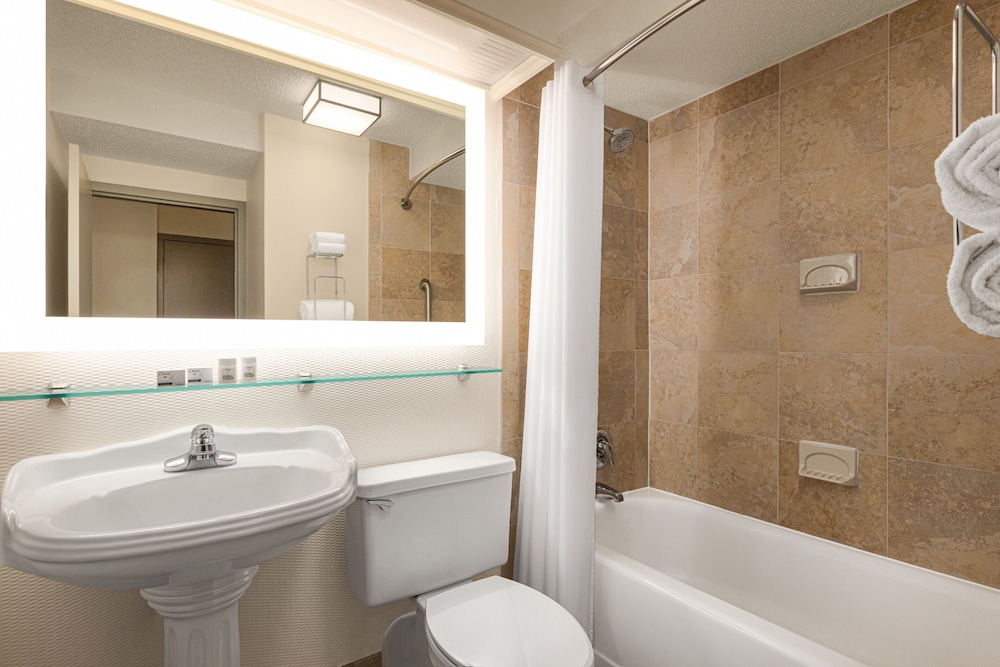 holiday inn boston cambridge area by ihg