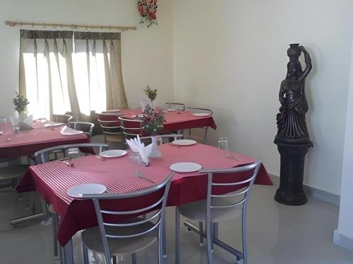 hotel amar mls heights