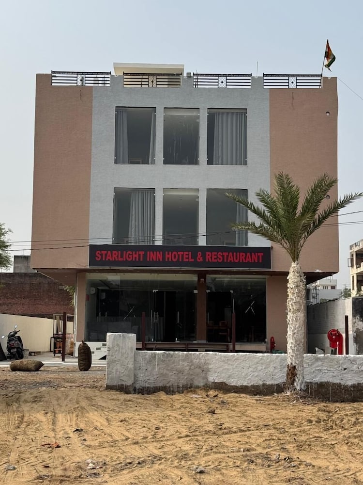 starlight inn hotel