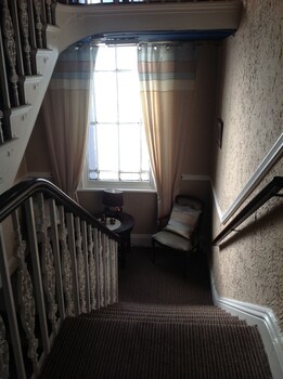 balmoral lodge hotel