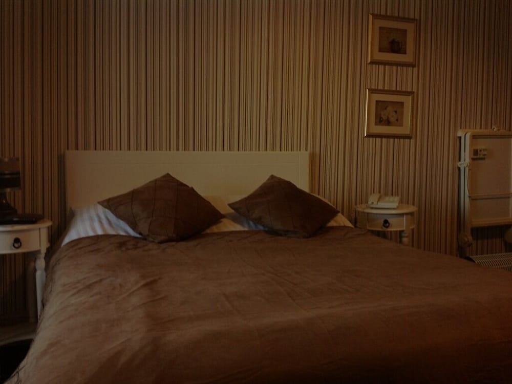 balmoral lodge hotel