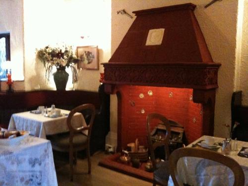 balmoral lodge hotel