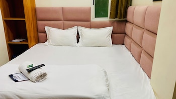 hotel manoram