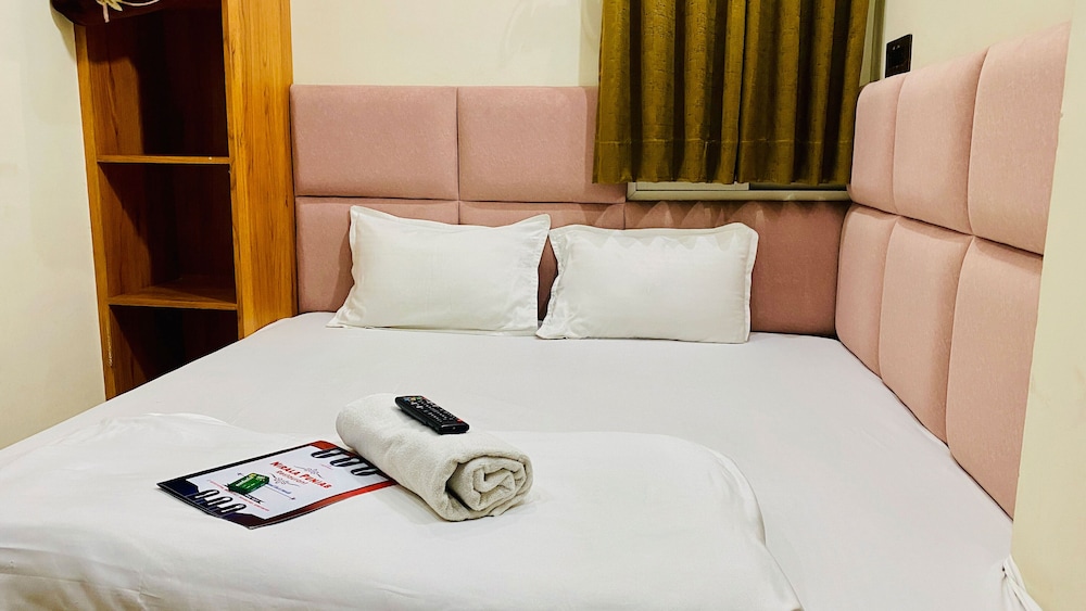 hotel manoram