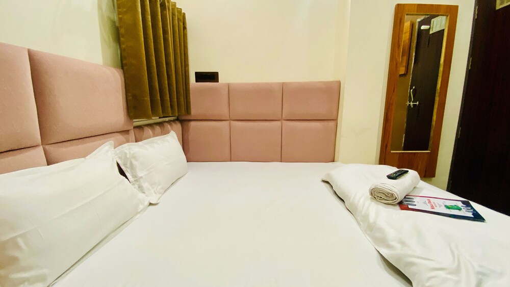 hotel manoram