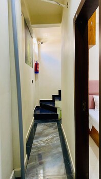 hotel manoram