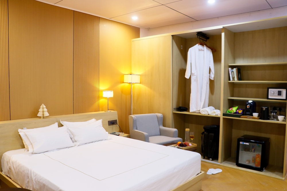 saser resort and wellness