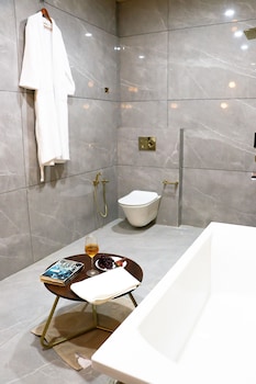 saser resort and wellness