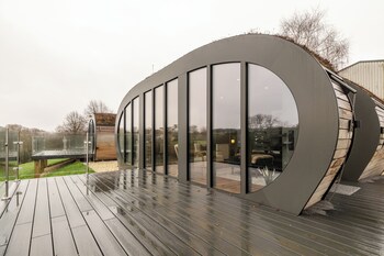stunning ecoretreat pods in old chalford