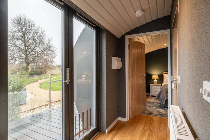 stunning ecoretreat pods in old chalford