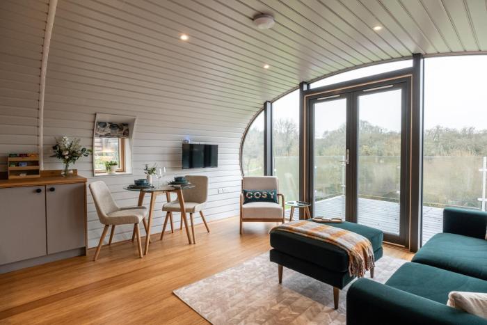 stunning ecoretreat pods in old chalford