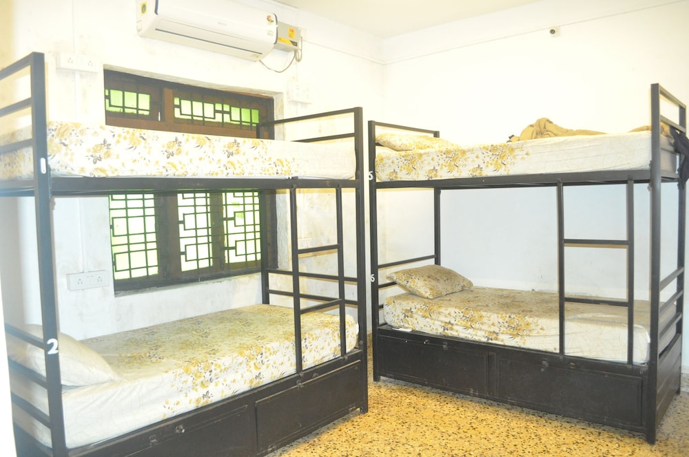 kites hostel and rooms vagator goa