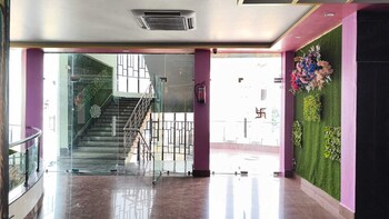 narayan marriage hall and resort