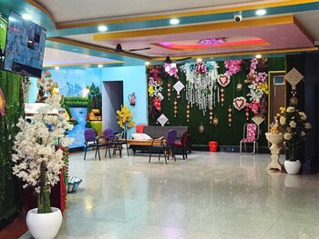 narayan marriage hall and resort