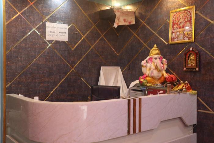 narayan marriage hall and resort