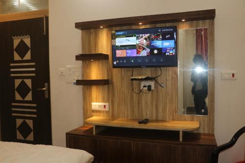 narayan marriage hall and resort