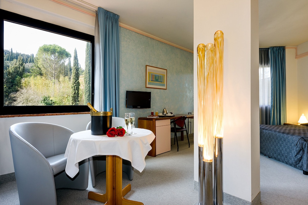 albornoz palace hotel spoleto