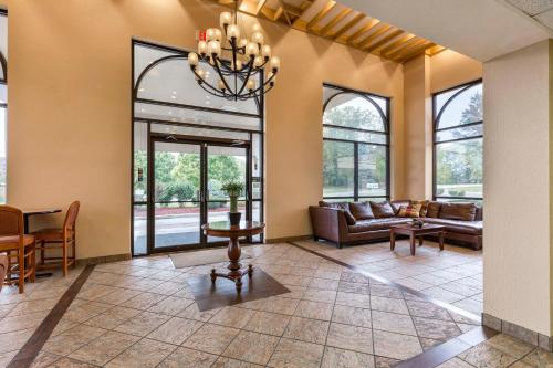 the bradford hotel ascend hotel collection